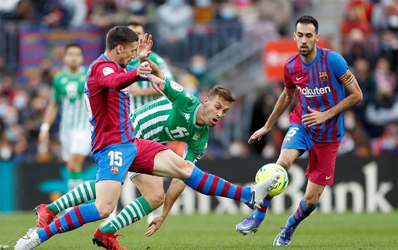 Phong độ & lực lượng — Điểm mạnh, điểm yếu và các mối lo